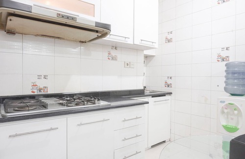 Chinatown Apartment | Cozy 2BR Apartment with Breakfast at Gajah Mada Mediterania