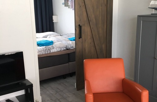 Municipality of Zandvoort Apartment | Fully furnished apartment in Zandvoort. Four-legged friends are welcome🐾