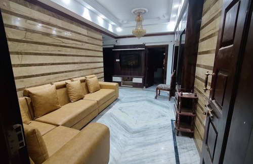 Hyderabad House | Cozy Fully Furnished Flat - Perfect for Families!