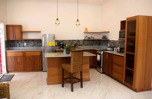Georgetown Apartment | Elegant 2-Bedroom Suite with Kitchen and Child-Friendly Amenities