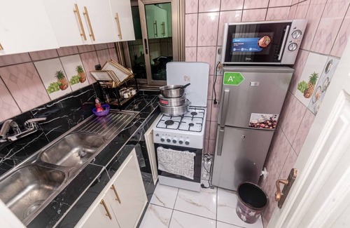 Douala Apartment | Fully furnished roadside apartment in Douala-Logpom