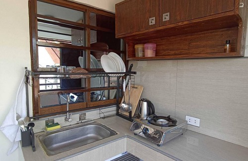 Taytay Apartment | Cozy Studio Apartment in Taytay - Ideal for Families