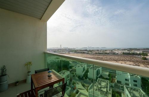 Al Sufouh 1 Apartment | Fully Furnished Studio Hilliana Tower Sea View and Burj View
