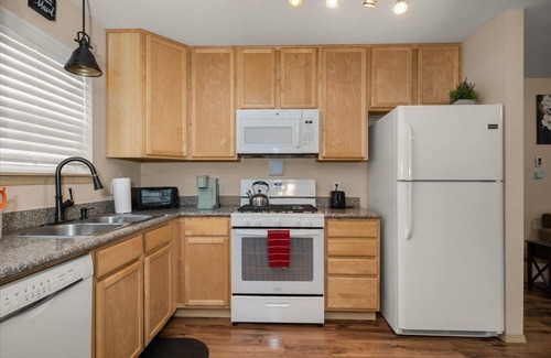 Spokane Valley House | Cozy House on Quiet Road in Central Valley Location