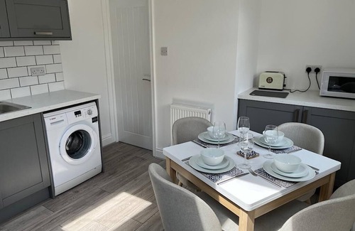 Lytham St. Anne's Apartment | Modern 2-Bed Apartment: Steps from the Beach with Pool