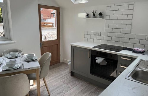 Lytham St. Anne's Apartment | Modern 2-Bed Apartment: Steps from the Beach with Pool