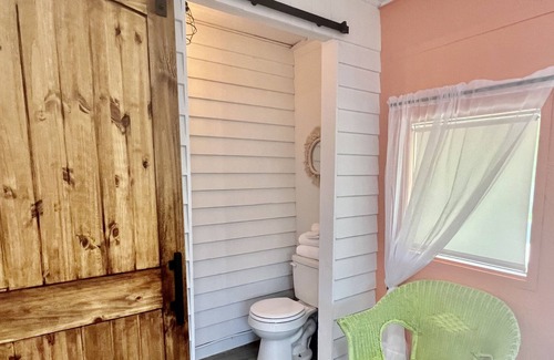 Joplin RV Rental | Fully Remodeled Beach Cabana