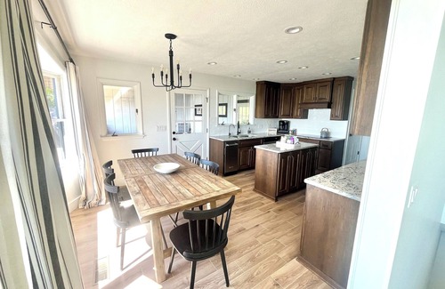 Lakeview House | Relaxing Lake House Retreat with Views of Bull Shoals Lake