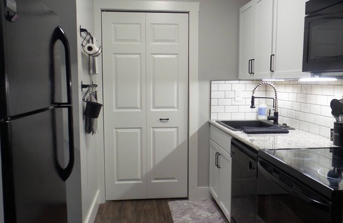 Clymer Condo | Top-Rated Peek’n Peak Ski & Golf Condo - Steps from Lift 8