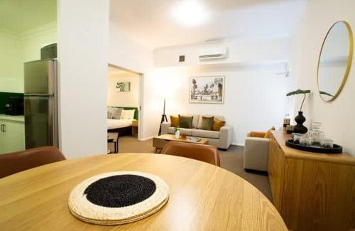 Northbridge Apartment | Renovated 1Bdr Apartment with Pool in Northbridge