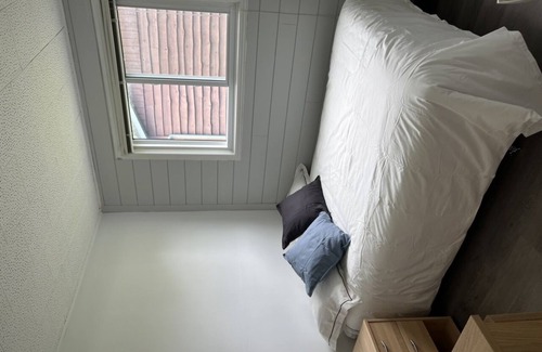 Port Elgin Cabin | Cozy Cottage Steps from Beach with Breakfast Included