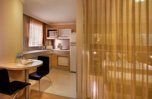 Osmanbey Apartment | Trendy Nişantaşı Studio for 2+1 with Spa & Breakfast