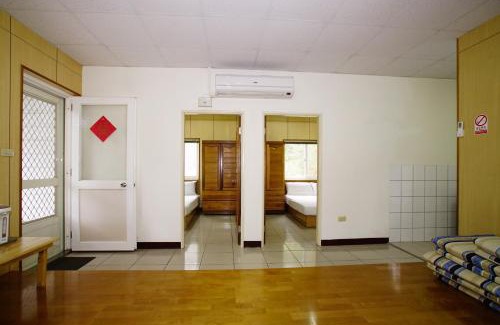 Nanzhuang House | Family-Friendly Fumei Bluebird Homestay with Kitchen Access