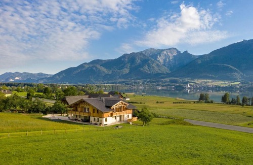 Gschwendt Apartment | Fumerhof: Ocean View Retreat with Private Beach Access