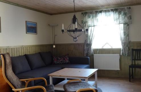 Funasdalen House | Pet-Friendly Funäsdalens Stugby with Hot Tub & Kitchen
