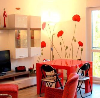 Quartier Saint-Ambroise Apartment | Serene Getaway: Family-Friendly & Guest Rated 9.4/10
