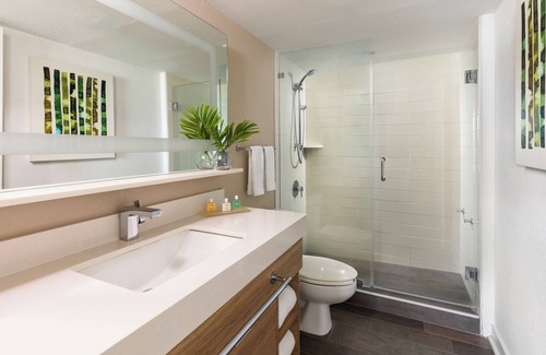 Islamorada Hotel | Fun and Sun in Islamorada! Free Parking, Swimming Pool, Pet-friendly Property!