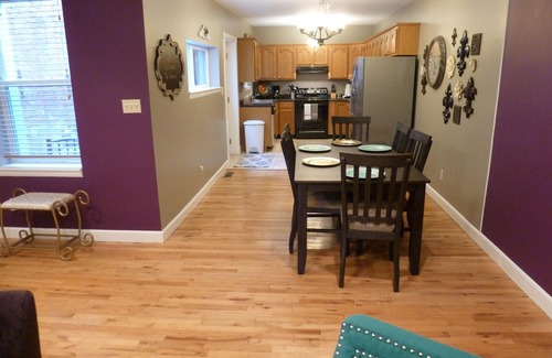 Soulard House | Ideal Stay in Walkable Area with Private Patio & Parking