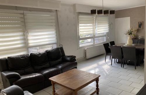 Dunkerque Centre Apartment | Discover Fun d'été: Pet and Child-Friendly Retreat