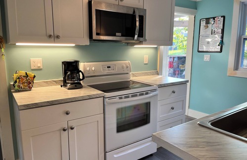 Wolfeboro Cottage | Family-Friendly Wolfeboro Waterfront: Kayaks, Canoes & More!