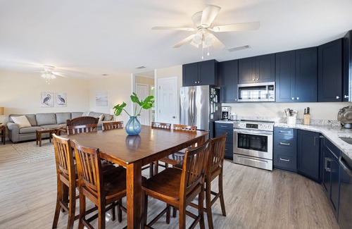 Southpointe House | Experience Turtle Crawl: Private House with Pool & Gulf View