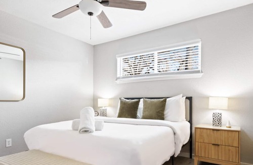 Cherrywood Apartment | Family-Friendly Retreat: Modern Apt with Pool & Dog Park