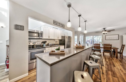Zephyr Cove House | Ultimate Summer Getaway: Beachside Retreat with Hot Tub