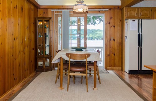 Penn Yan House | Fun in the Sun - Walk Into Town on Keuka's East Side