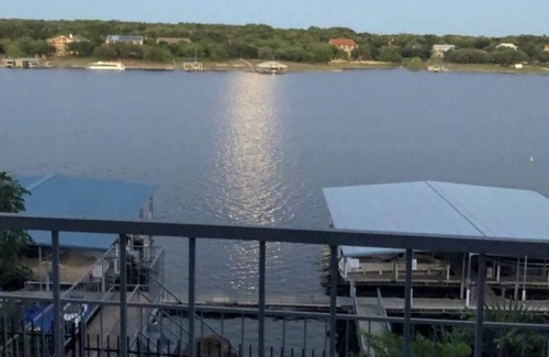 Briarcliff Condo | Experience Fun N Sun at Lake Travis Waterfront Condo