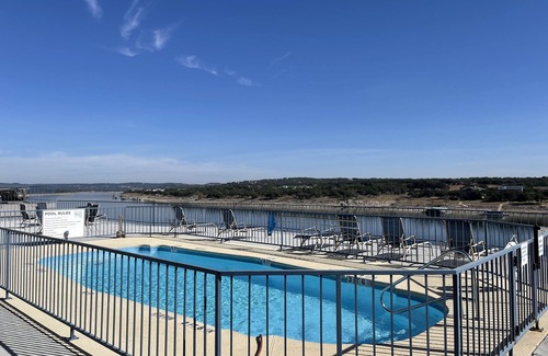 Briarcliff Condo | Discover Fun N The Sun Lake Travis Resort with Amazing Amenities