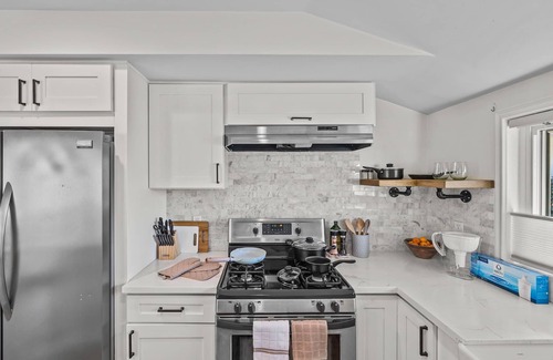Glendora House | Delightful Pool Home with Game Room Near Disneyland