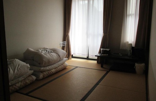 Koshigoe Hotel | Discover Funayado Akitaya: Accessible Comfort & Breakfast