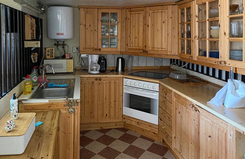 Morup Apartment | Well-Equipped Retreat with Pool, Lake View & Family Amenities