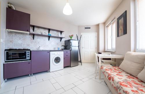 Studentski Grad Apartment | Vibrant Apartment in Studentski Grad - Family Friendly Stay