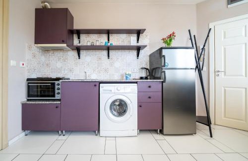 Studentski Grad Apartment | Vibrant Apartment in Studentski Grad - Family Friendly Stay