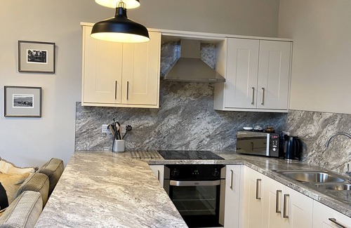 Penny Bridge Cottage | Unique Bijou Cottage with Pool & Pet-Friendly Amenities