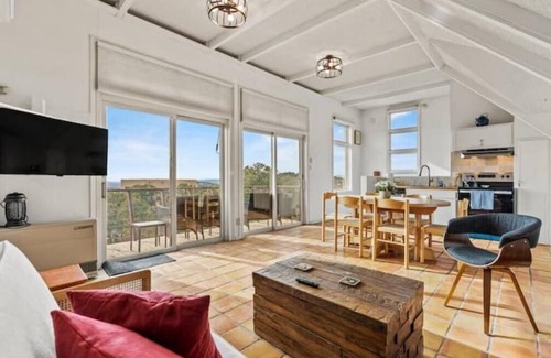 North Hills House | Unique Mountain Oasis Near Plaza Skiing and Spa
