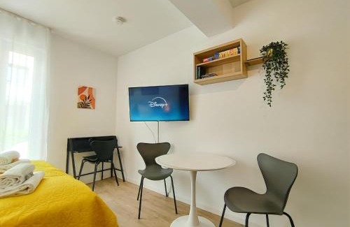 Buckenhof Apartment | Family-Friendly Funtastic Apartment for Up to 4 in Erlangen