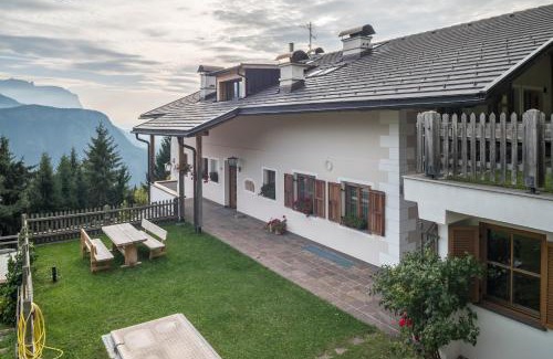 Laion Apartment | Pet-Friendly Funtnatsch Apartment Langkofel: Rated 9.4/10