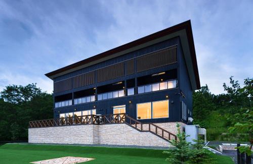 Nakafurano House | Ultimate Family Getaway at Furano Lookout, 4-Star Gem