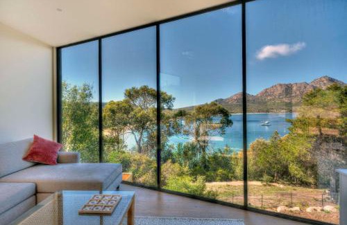 Coles Bay House | Family-Friendly Furneaux: 4-Star Stay with High Ratings