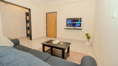 Pune Apartment | Furnished 2 BHK near Kharadi with High speed Wi-Fi