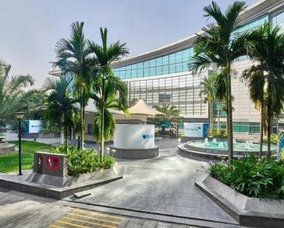 Pune Apartment | Furnished 2 BHK near Kharadi with High speed Wi-Fi
