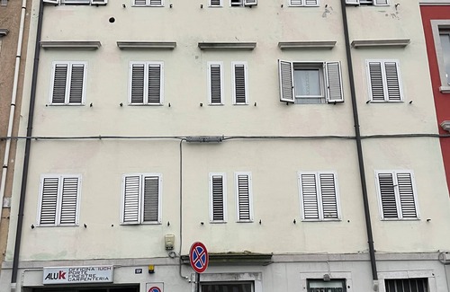 Trieste City Centre Apartment | Convenient Furnished Apartment Near City Center with Amenities