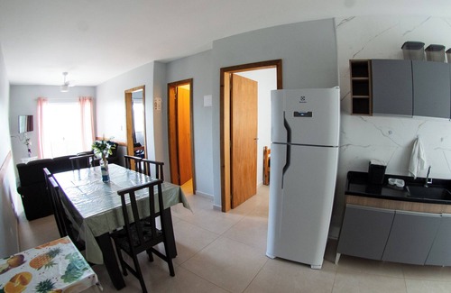 Itapoa Apartment | Spacious 2-Room Apartment Near Itapema's Oceanfront