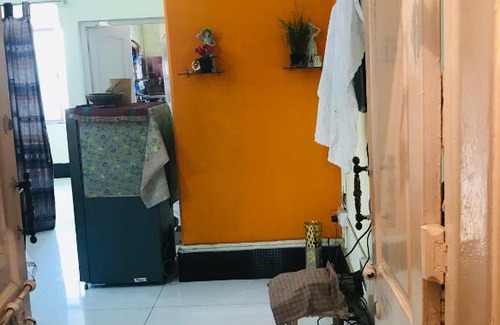 New Alipore Apartment | Welcoming 2-Bedroom Apartment in New Alipore - Great Reviews