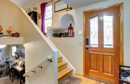 Thornton House | Family-Friendly Thornton Retreat with Deck and Fireplace
