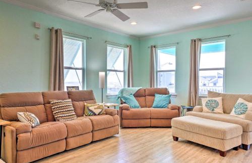 Surfside Beach House | Pet-Friendly Surfside Beach Home with Ocean Views & 10/10 Score