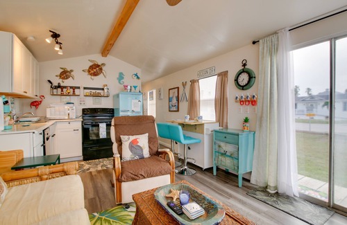 Port Isabel Cottage | Charming Waterfront Port Isabel Cottage with Deck & Pool