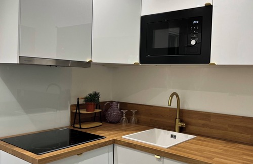 Bougival Apartment | Furnished Design Studio 25m² - Direct access to La Défense